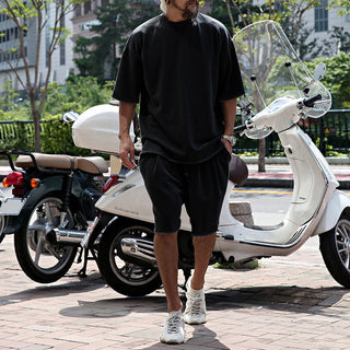 Zweiteiler für Herren - Stillvolles Sommer Set mit T-Shirt und Sweat Shorts