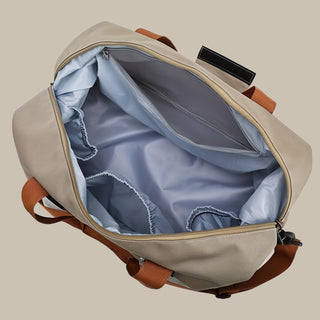 inside of a xl travel bag / weekendbag for men