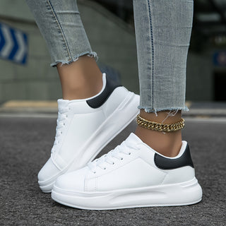 Sneaker für Damen - Bequeme weiße Schuhe für Einlage