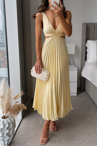Abendkleid für Damen - Plissiertes Sommerkleid mit Cut-Outs