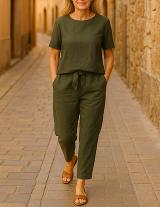 Zweiteiler für Damen - Luftiges Set mit Bluse und kurzen Hosen