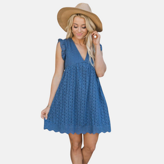 Mini Sommerkleid - Bequeme Spitzenkleid mit V-Ausschnitt
