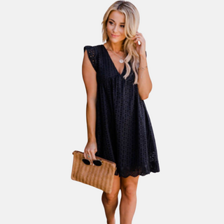 Mini Sommerkleid - Bequeme Spitzenkleid mit V-Ausschnitt