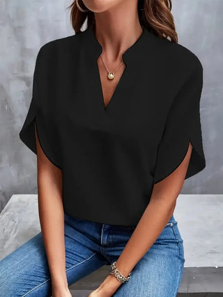 Weiches und raffiniertes Shirt mit V-Ausschnitt
