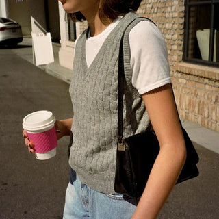 Pullunder für den Herbst - Ärmellose Kürze Strickpullover mit Zopfmuster und V-Ausschnitt für Damen