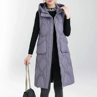 Lange Steppweste für kalte Tage - Puffer Daunenweste mit Kapuze für Damen