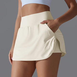 2-in-1 Sportrock - Schnelltrocknende Gym Short für Damen
