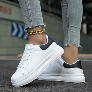 Sneaker für Damen - Bequeme weiße Schuhe für Einlage