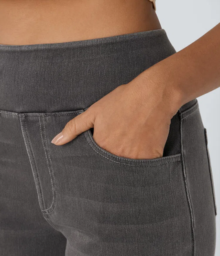 ActiveFit Jeans - Weite Bundfaltenhose mit Bauch-Weg Effekt